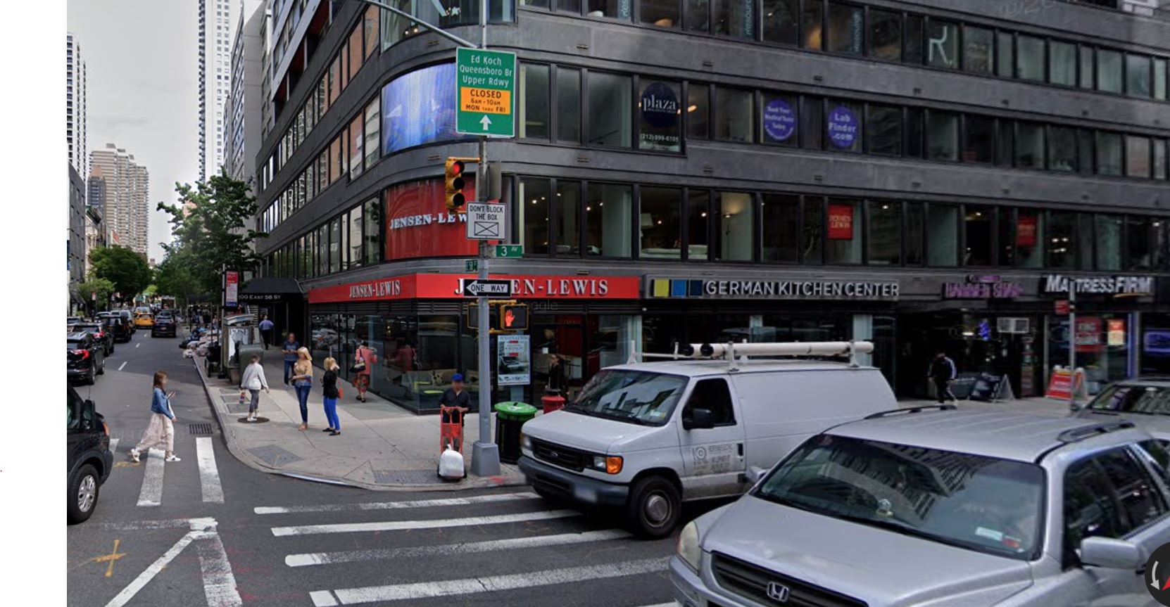 969 Third Avenue: Ground and Second Floor